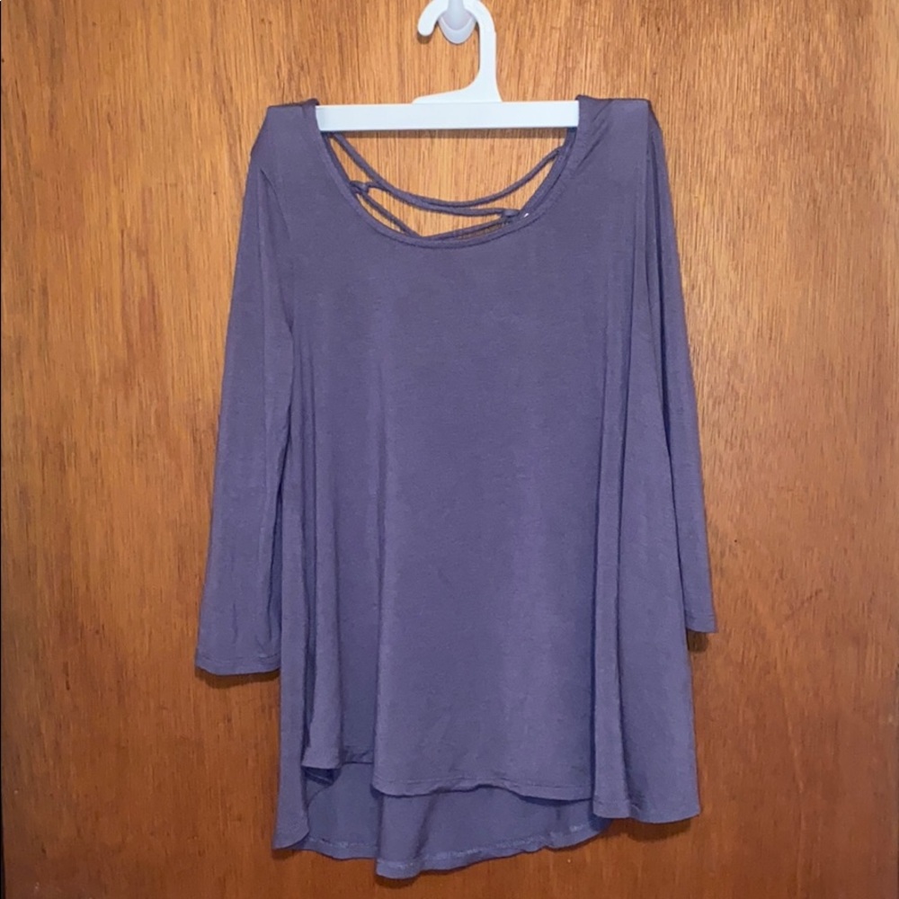 3/4 length shirt